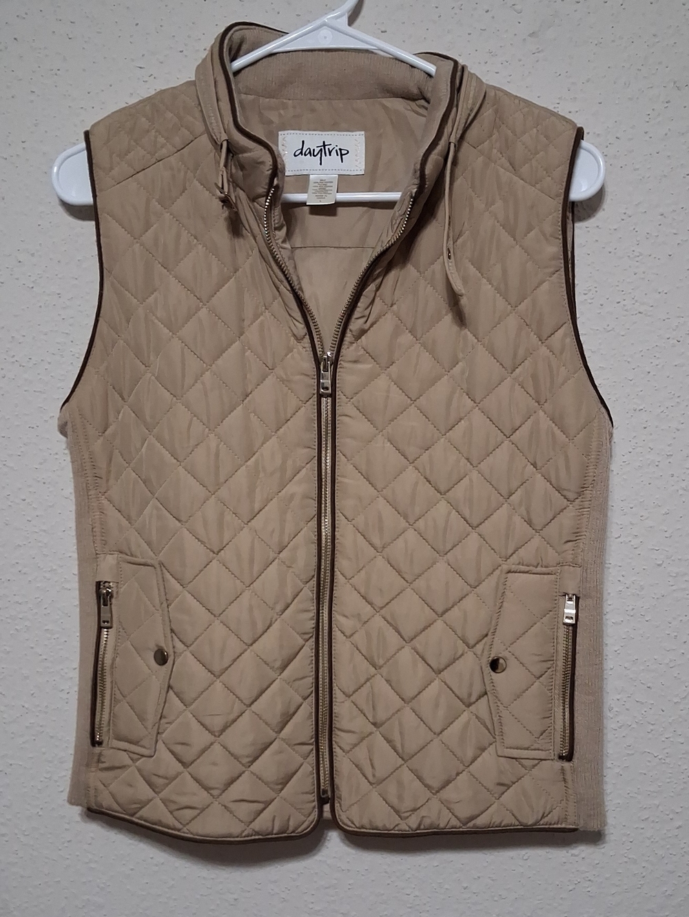 Daytrip Quilted Beige/Tan Vest with Stand Collar